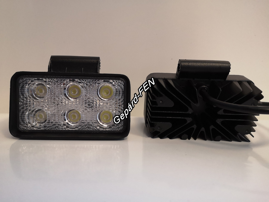 KS2218 FLOOD. 6 Epistar ledes 18W,-os 1440 Lumen teljesítményű kis téglatest alakú terítőfényű munkalámpa.12-24V. Méretei: 110x55x55mm. Aluminium házban, alul fém tartóval, cca:25cm kábellal. IP 68,-as vízállóság.