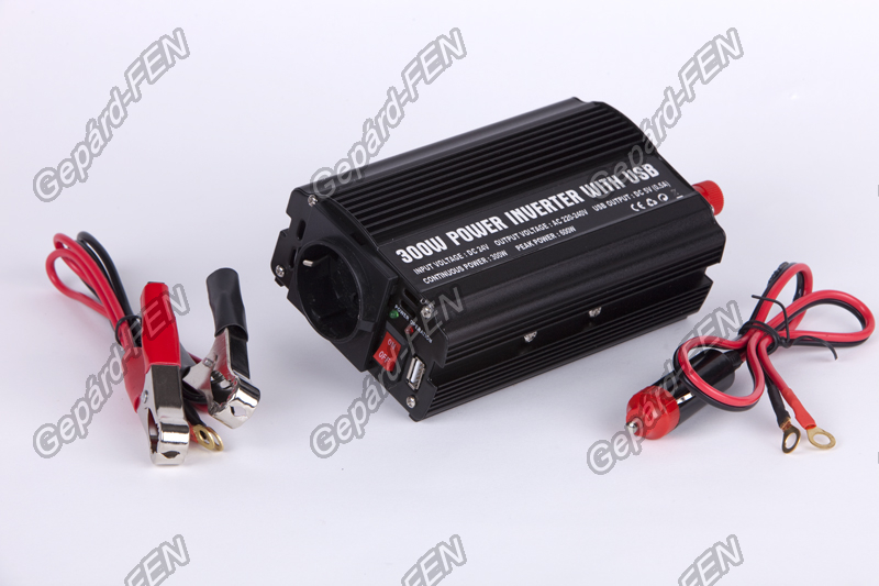 Áramátalakító Inverter 24V -> 220V 300W (fém házas, ventillátoros hútés) +USB dugó