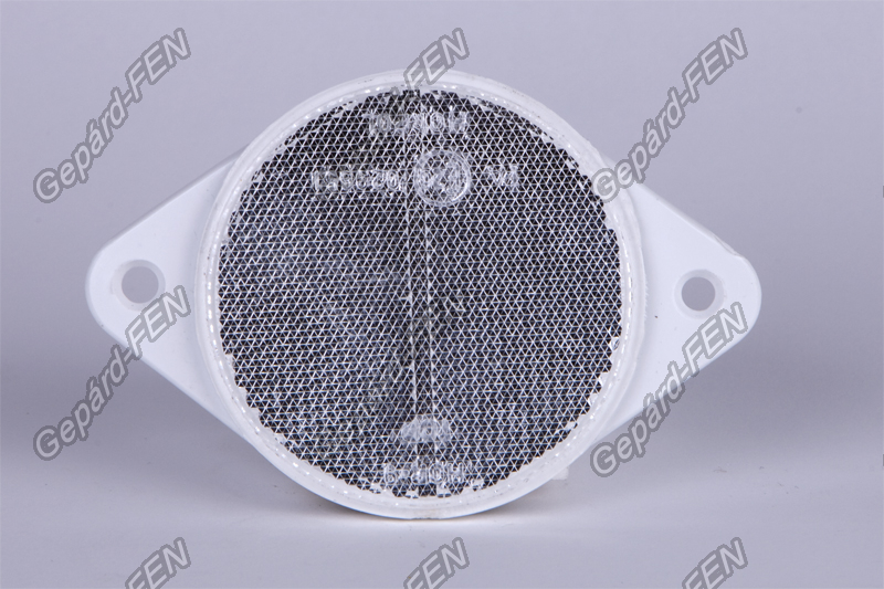 Prizma kerek fehér füles 117mm széles (füllel)