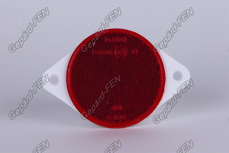 Prizma kerek piros füles 117mm széles (füllel)