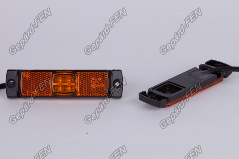 Szélességjelző 12-24V téglalap alakú sík hátoldalas sárga középen 4 LED-es 130mm x 32mm (FT-17Z LED)