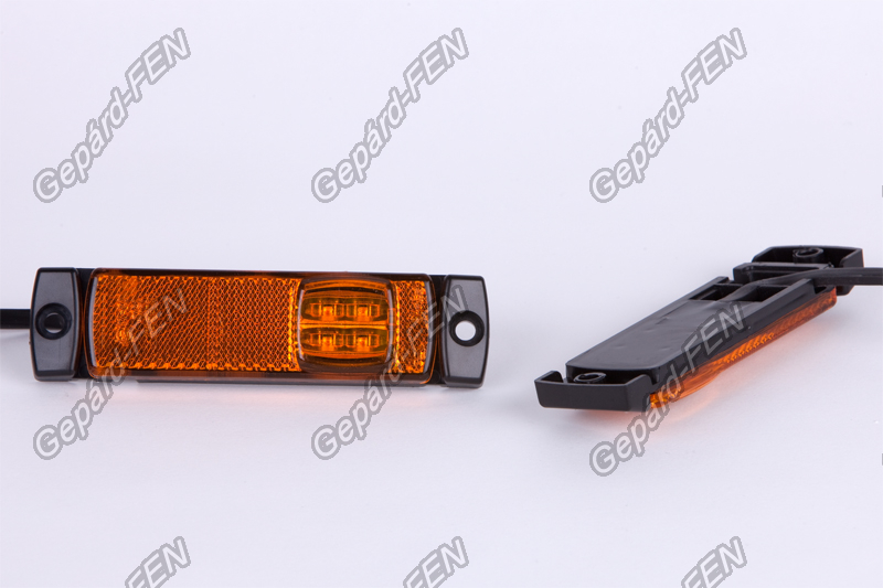 Szélességjelző 12-24V téglalap alakú sík hátoldalas sárga szélén 4 LED-es 130mm x 32mm (FT-18Z LED)