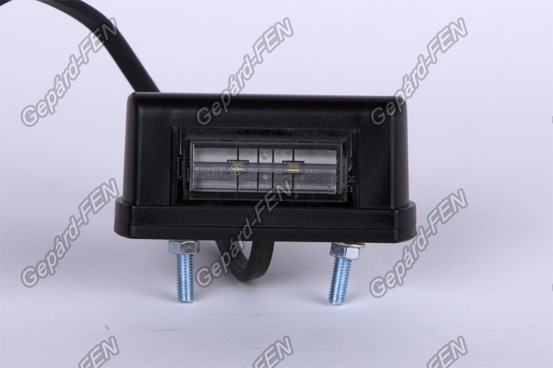 Rendszám megvilágítás 12-24V kis tégla alakú 2 LED 83mm x 30mm magasság: 40mm  (FT-16 LED) vezetékes