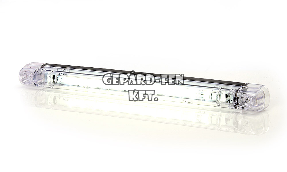 W89,-es tipuscsalád.704. Hosszú csík alaku NAPPLI MENETFÉNY lámpa. 12,24V,-os kivitel.12Led, 6,7W-695 Lumen teljesítmény.Méretei: 237x20,5x22mm. Furattáv:212mm.ECE R87,-es minősítés. Vízállóság: IP66/68. 2,5m bekötési vezetékkel.