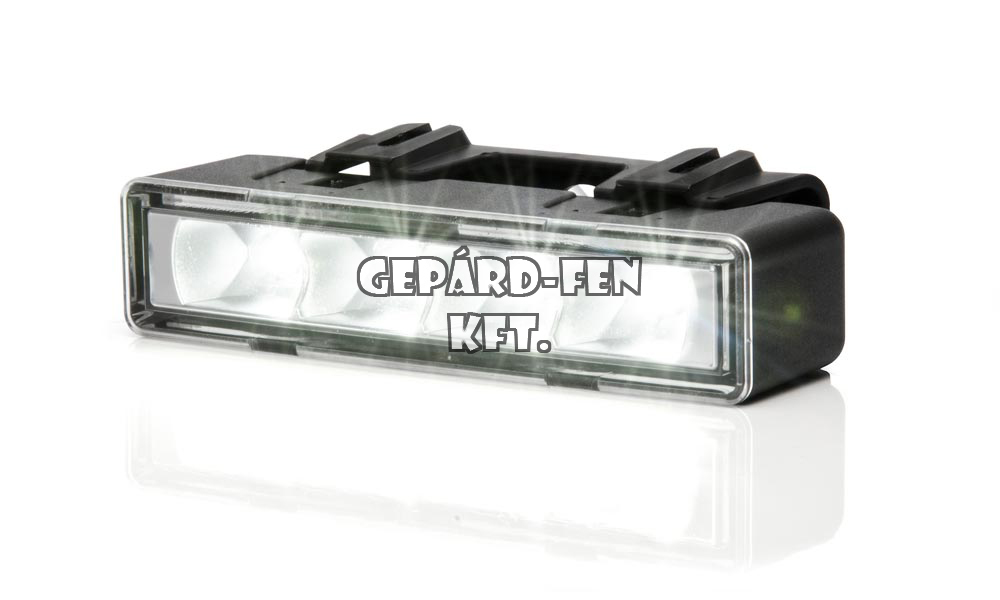 W85,-ös tipuscsalád.705.Vékony, lapos,téglalap alaku univerzális NAPPALI MENETFÉNY lámpa,-fém tartókengyellel.12-24V,-os kivitel 334 Lumen.Méretei: 146,5x32,8x50mm,-tartóval38mm.Vízállóság:IP66/68.25cm kábel.Az ár 1db,-ra vonatkozik..