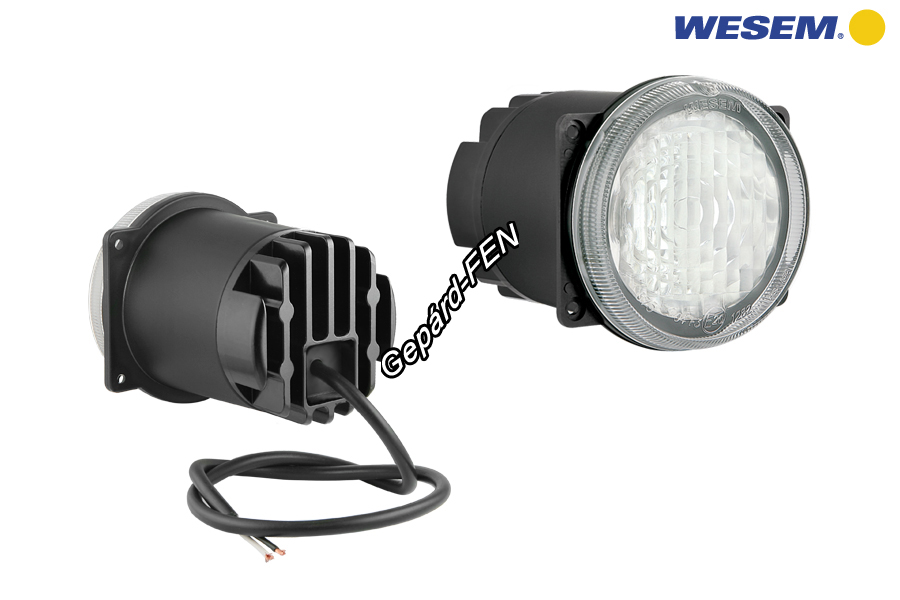 CRC1.48101. Nappali menetfény  LED-s pici kerek 80mm átmérő, (4HM pici kerek legújabb változa) 12-24V 0,5m,-es vezetékkel. Munkalámpaként is alkalmazható.Köténylemezre, sík felületre 4 füllel szerelhető.Teljes méret: 80x102mm.