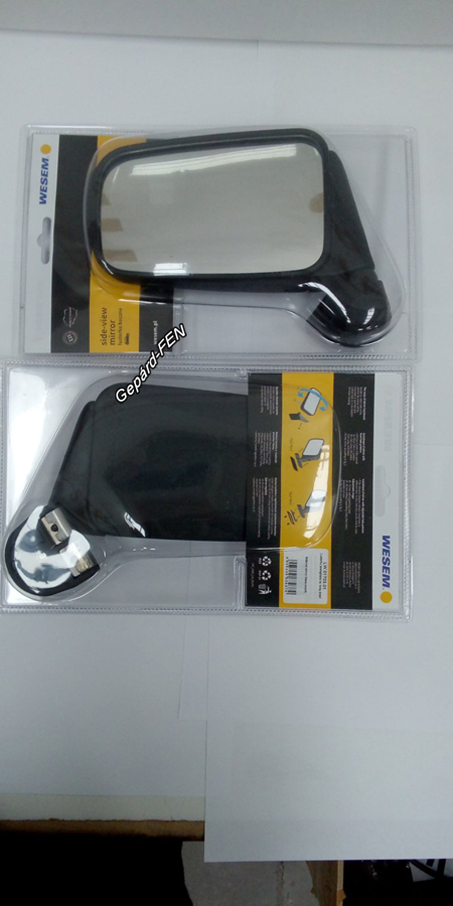 LW01703.Ajtókeretre szerelhetõ univerzális visszapillantó tükör. Méretei megeggyeznek a WES0001,-el.!!